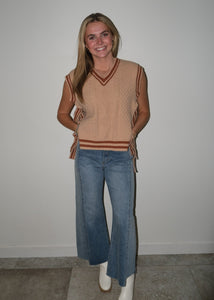 Brown Contrast Sweater Vest