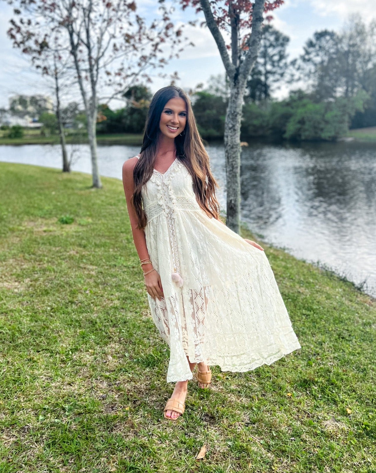 Summer Lace Swing Maxi Dress